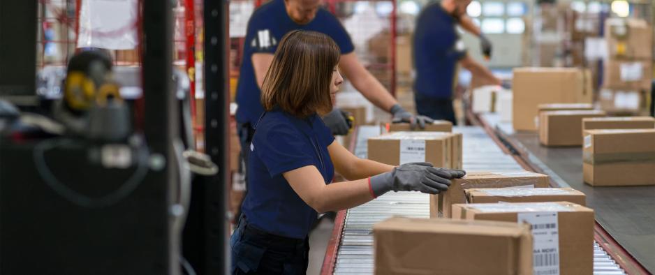 Warehouse work image